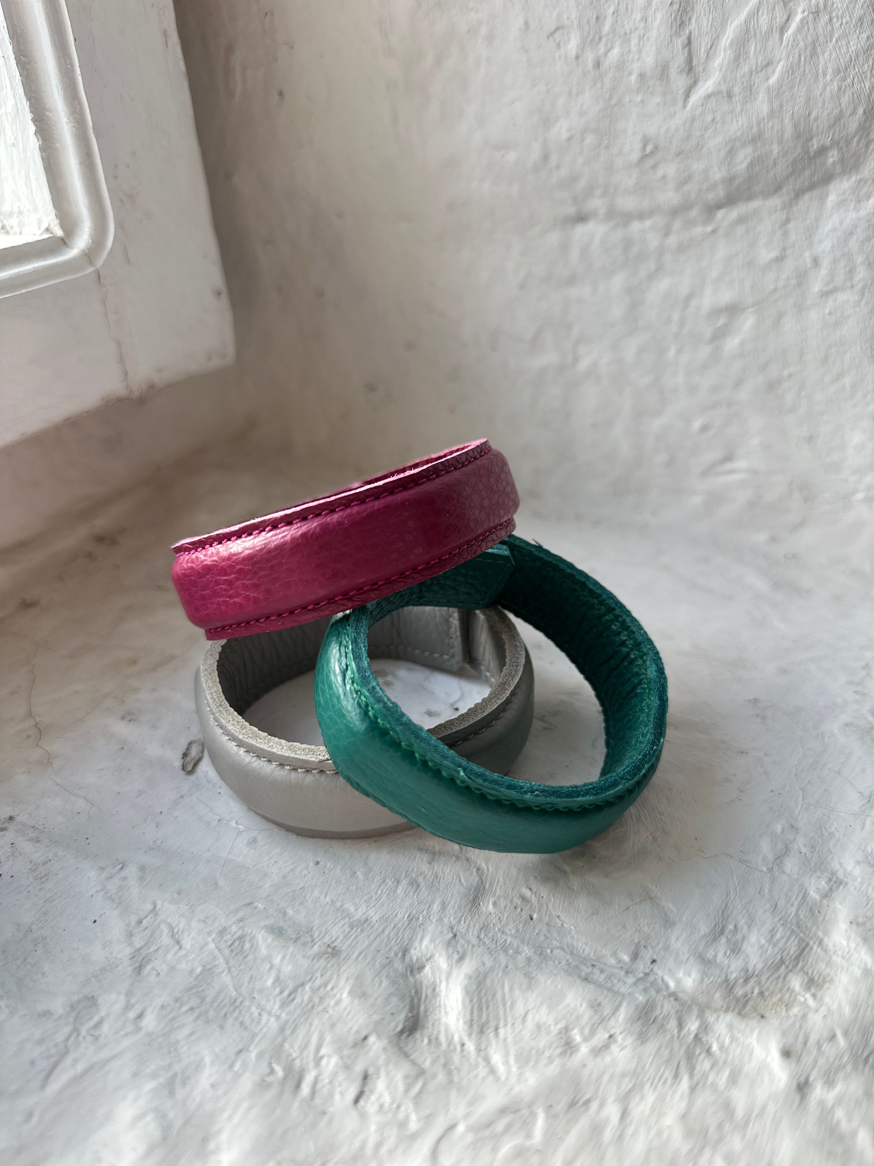 Magnetic Leather Cuff Christmas 2024 colours